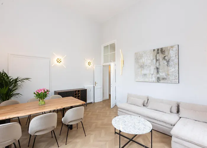 Mellini View By In Apartment *